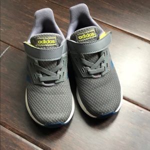 Boys Adidas grey and Navy tennis shoes